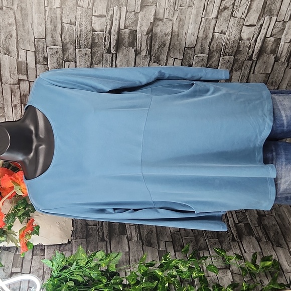 Soft Surroundings Fairfax Tunic with Pockets - Picture 5 of 10